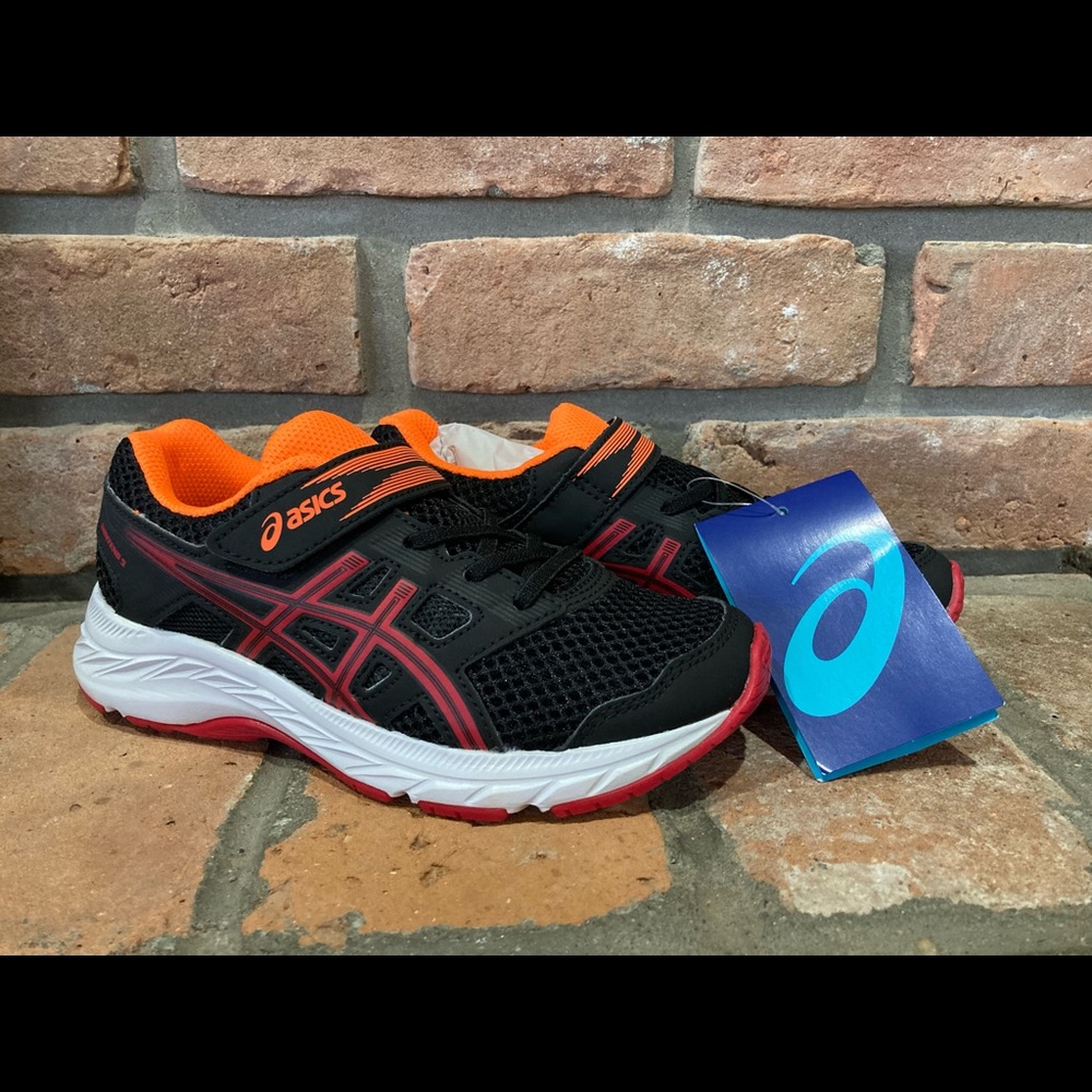 Kids ASICS shoes. Size 1. NWT and box!!
